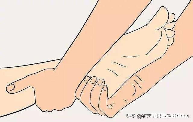 晚上休息，脚转筋是咋回事呀