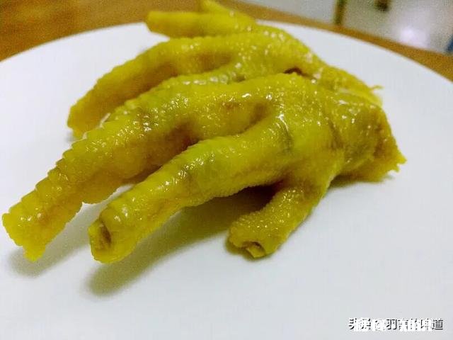 怎样用盐焗粉做鸡爪