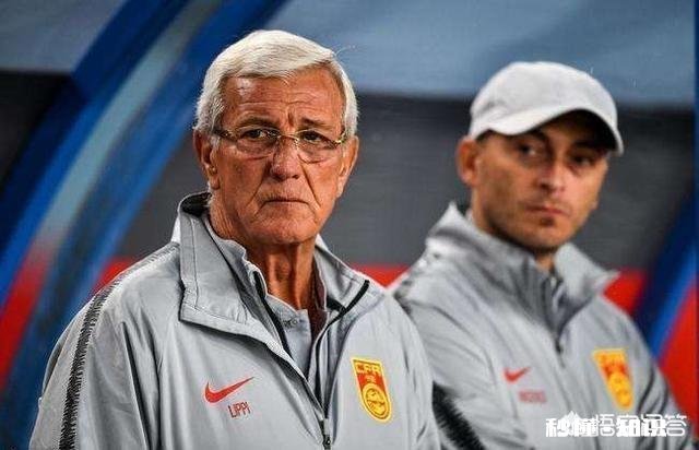 看完中国对巴勒斯坦,武磊能在中超进那么多球,是武磊强还是中超太弱