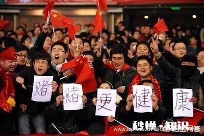 看完中国对巴勒斯坦,武磊能在中超进那么多球,是武磊强还是中超太弱