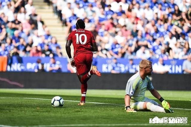 英超第4轮莱斯特城1:2不敌利物浦，客队门将阿利松玩火送大礼，如何评价他的表现