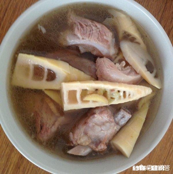 春令美食春笋排骨汤做法