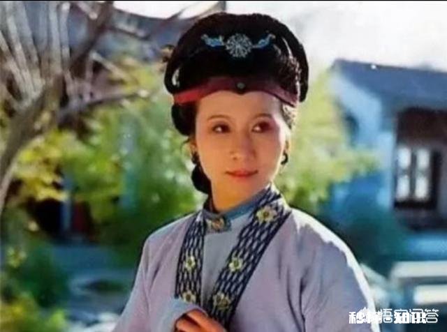 红楼梦七十回，李纨丢了块手帕为什么那么着急寻找