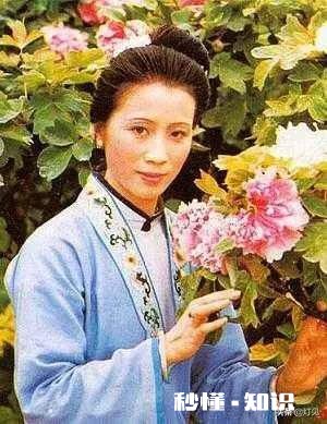 红楼梦七十回，李纨丢了块手帕为什么那么着急寻找