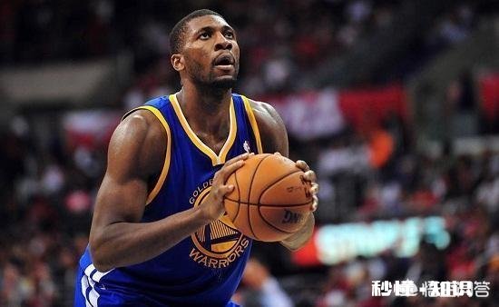 有人说勇士队一边在夺冠一边在培养新人，而拥有过詹姆斯的球队却一直在拿新人交易，对此你怎么看