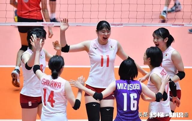 日本女排那么矮也能大力跳发，为什么大个子的中国女排却少有人做你怎么看