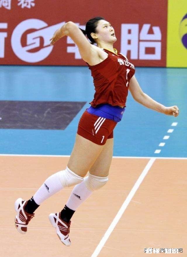 日本女排那么矮也能大力跳发，为什么大个子的中国女排却少有人做你怎么看