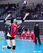 日本女排那么矮也能大力跳发，为什么大个子的中国女排却少有人做你怎么看