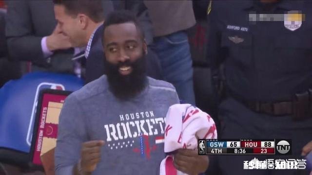 火箭大胜勇士队，火箭队主力球员全部开怀大笑，为什么勇士队主力球员也都在笑
