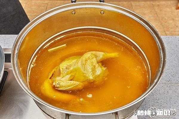 盐焗鸡先腌还是先除水怎么样好