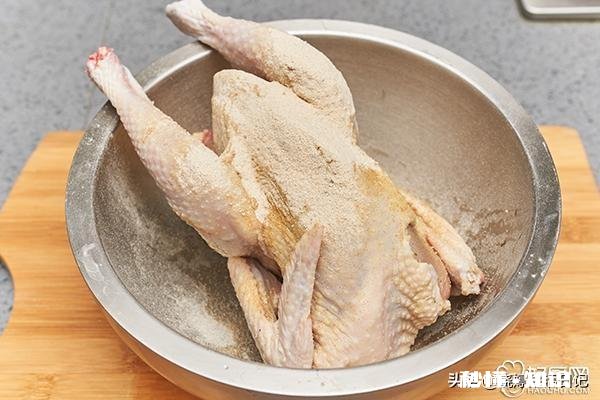 盐焗鸡先腌还是先除水怎么样好