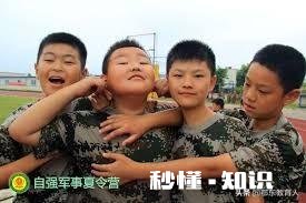 现在教育部一直提倡给学生减负，有的学校真的减了吗