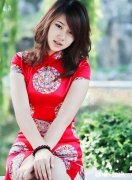 夜深人静时，你会不会突然想起自己最艰难的那段时光偷偷落泪