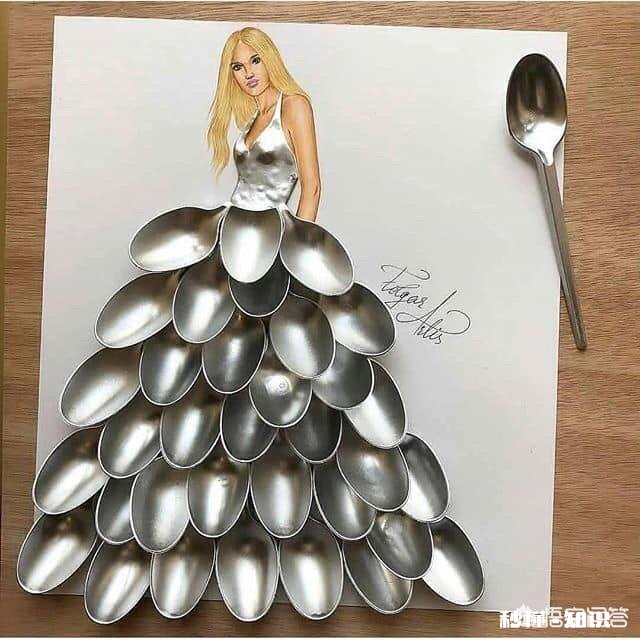 用不同的元素怎么组合肖像作品