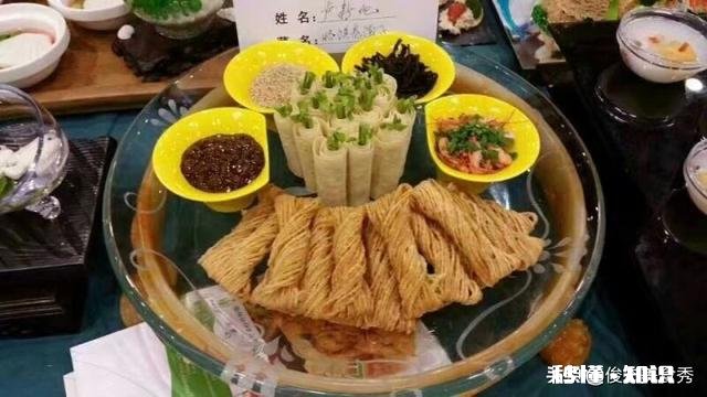 市场上的干肉皮是什么做的