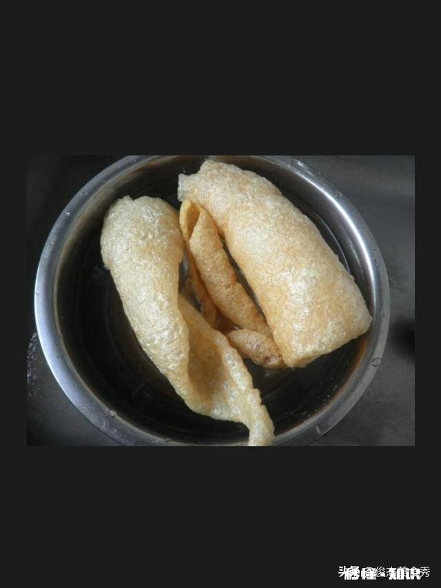 市场上的干肉皮是什么做的