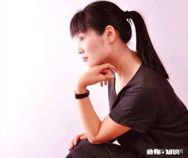 熊芳芳回应辞职：后半生1+n模式，重在取舍！对此，您怎么看