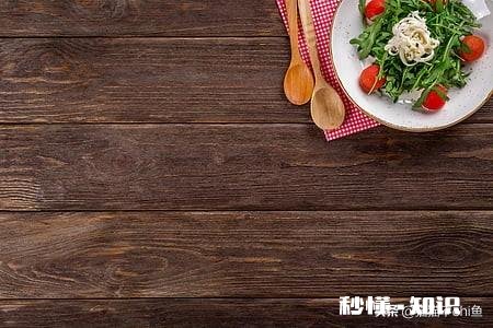 如果十年之后再见前任是何场景分享下