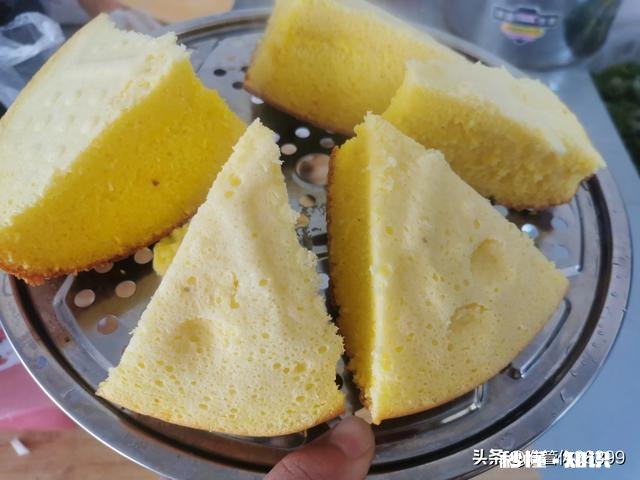 不会跳的电饭煲做蛋糕要多久