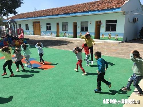 怎么布置孩子学习屋能拍照图片吗