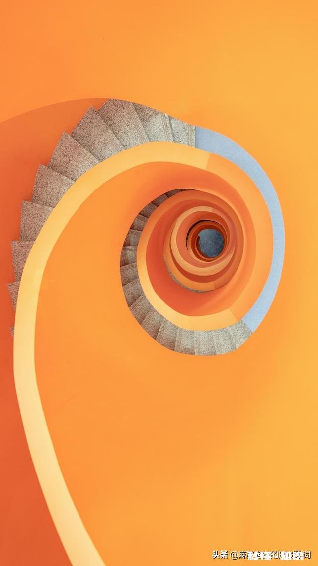 林黛玉如果真是白富美应该很有见识,为什么到了贾府却时刻怕露怯