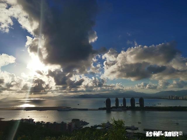 为什么有钱人喜欢去三亚