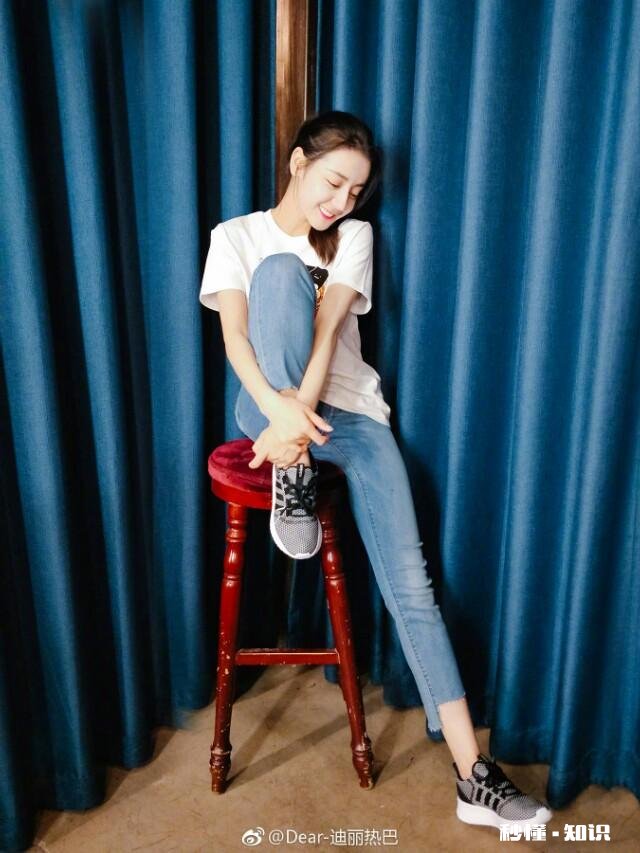 有没有迪丽热巴和Angelababy的美图