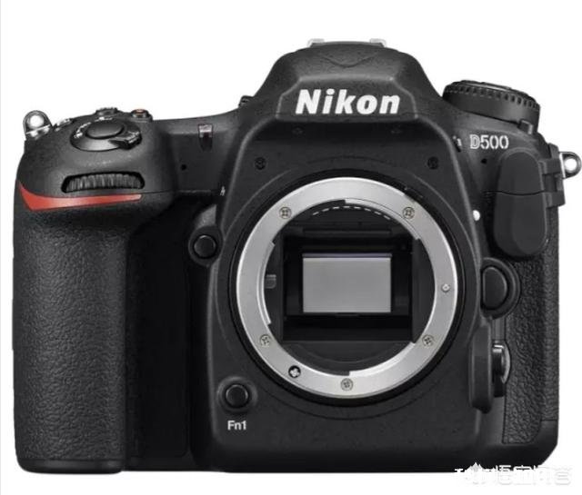 索尼微单6500值得买吗