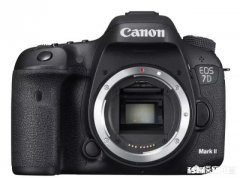 索尼微单6500值得买吗