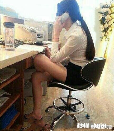 女生和我聊的蛮多的,每天基本一个多小时,但是有男朋友能追到吗