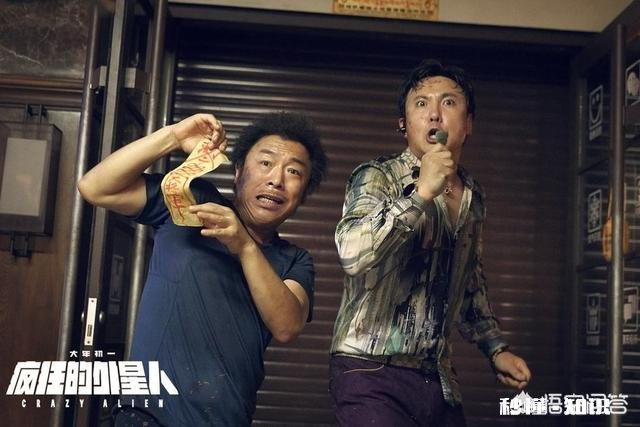 哪些影视作品明明是烂片还毁三观,为什么很多观众还会情愿为它买单