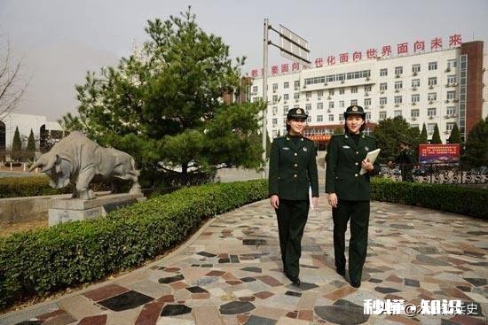 考士官学校和在部队直接转士官的区别有哪些