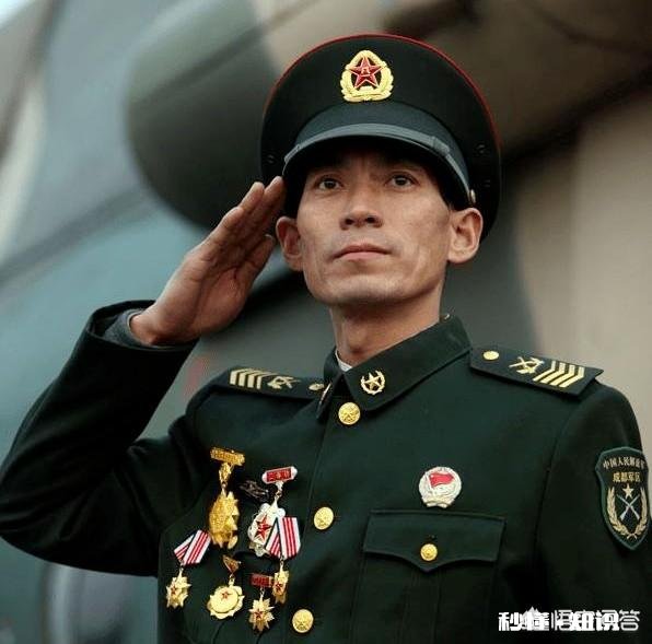 考士官学校和在部队直接转士官的区别有哪些