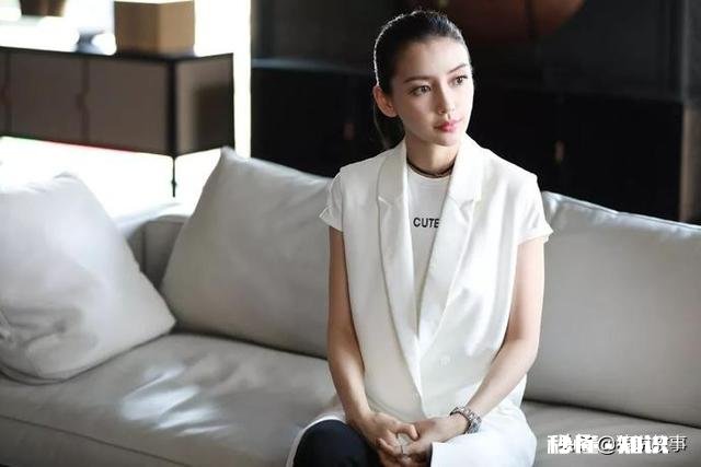 我在一家公司做了10年,想换个工作,不知做什么好请朋友指点