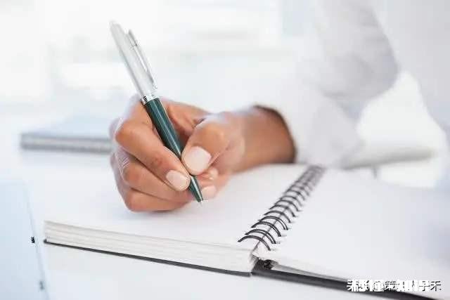 我已32岁不知道该做什么工作好，其他中年人干了什么工作