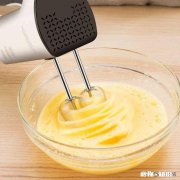 打蛋器头一个顺时针转一个逆时针转对吗