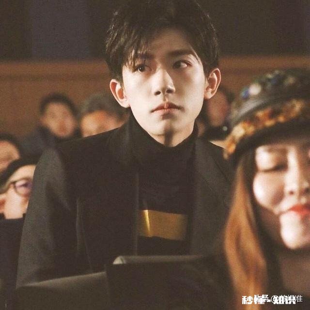 易烊千玺最惊艳你的一个镜头或照片是什么