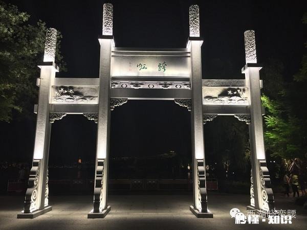 西湖的夜景有多美