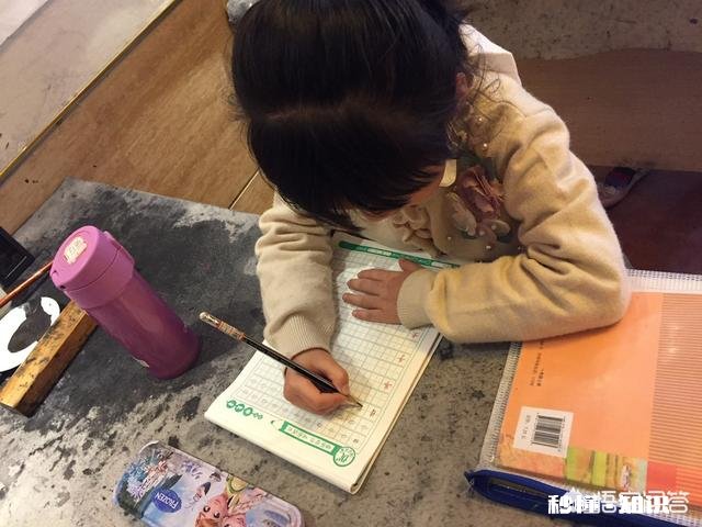 儿童艺术课程主要做什么,难度大不大,对于孩子来说难学吗