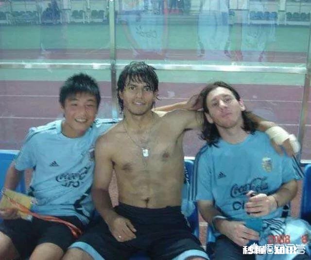 武磊所在的球队西班牙人月底客场挑战巴萨，这场比赛看点