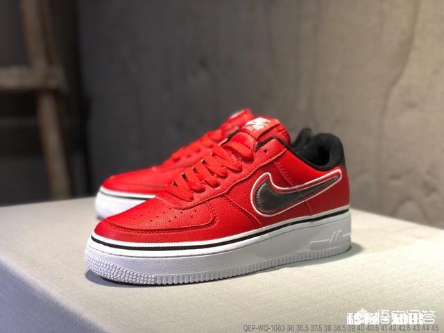 微商上花了320元买了一双欧文4，然后说打一年水泥地没有问题，是真的假的