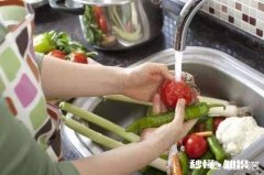 你们在家洗菜会过几次水