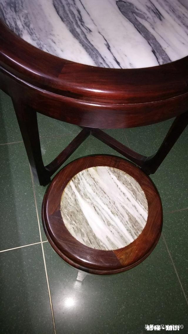 买红木家具到底是选择素面的还是选择雕花的