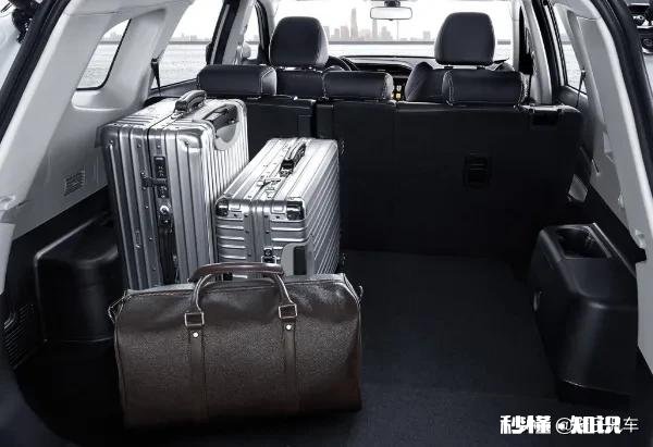 家用瑞虎8和捷达VS5哪个更合适,只求放心耐用