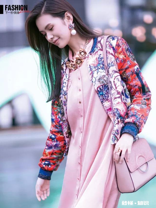 除了章子怡的夸张耳坠,还有哪些配饰最抢戏