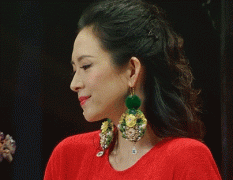 除了章子怡的夸张耳坠，还有哪些配饰最抢戏