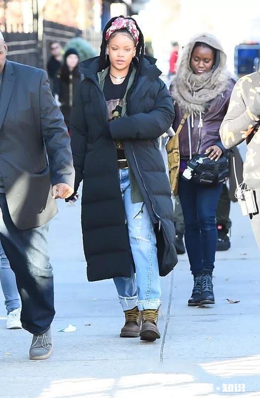 除了章子怡的夸张耳坠,还有哪些配饰最抢戏