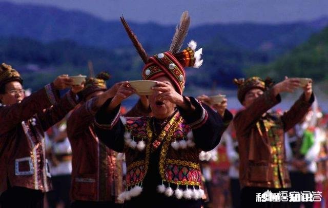 《诗经》中“既以醉酒，既已饱德”是什么意思