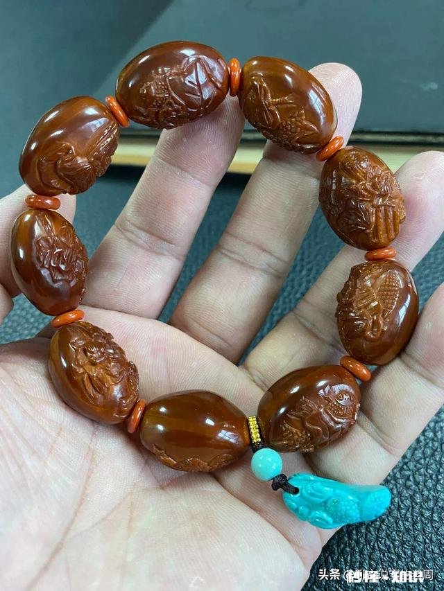 这星月菩提是不是盘花了黑了，还能不能继续