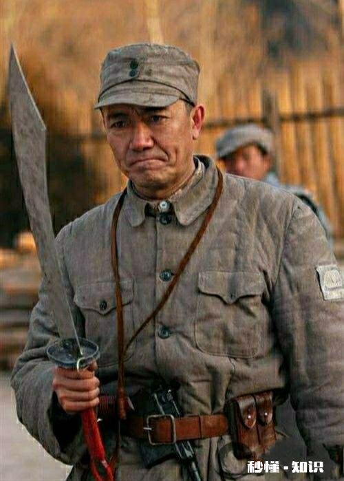 上联：降妖除魔用法器，如何下联